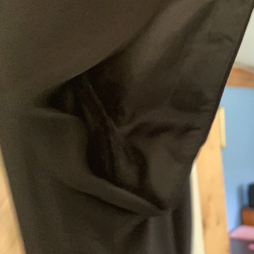 Little black dress with flounced hem. - Picture 7 of 9